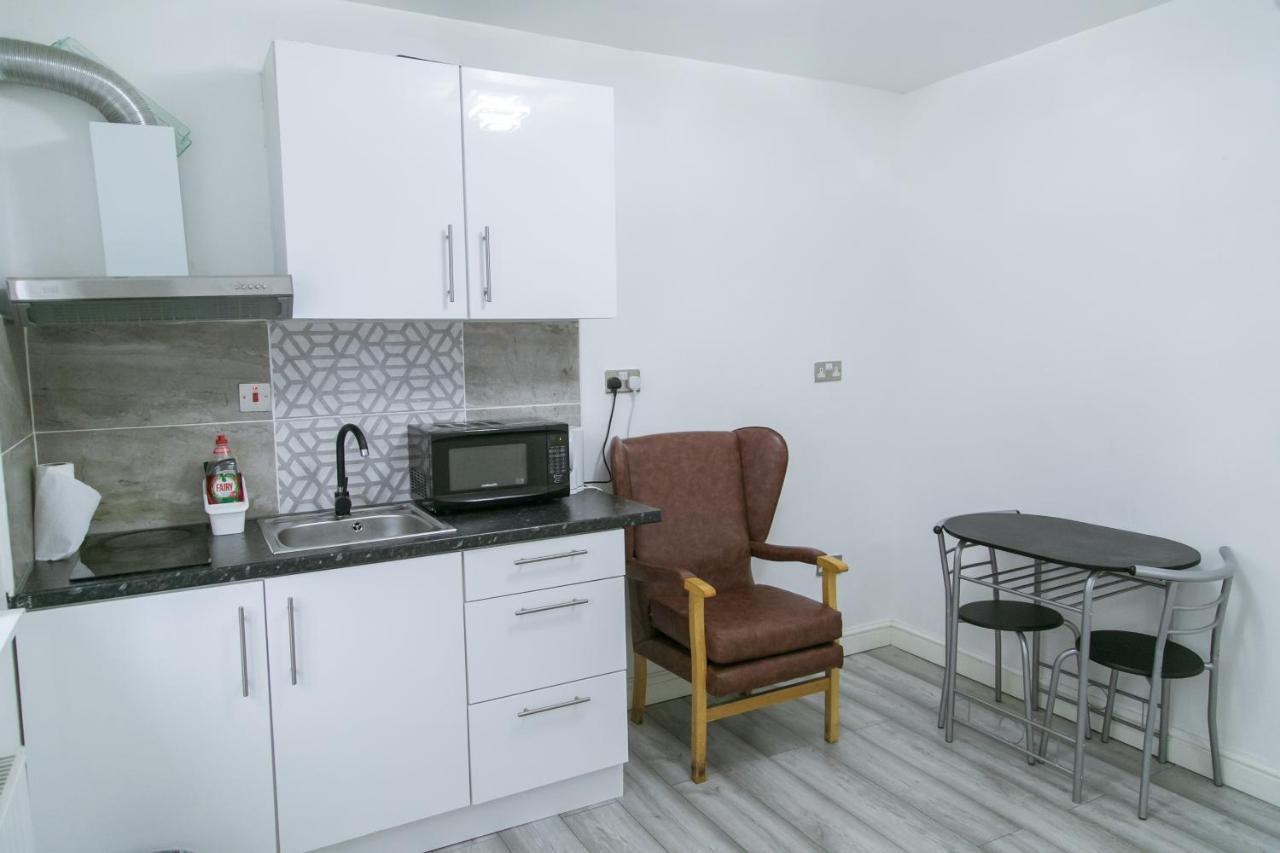 Hills View Apartments Manchester Esterno foto