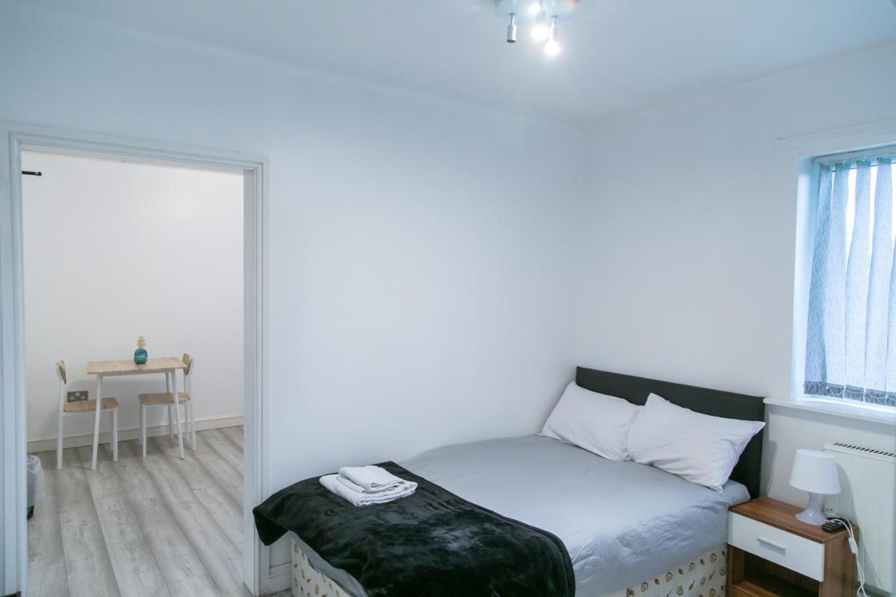 Hills View Apartments Manchester Esterno foto