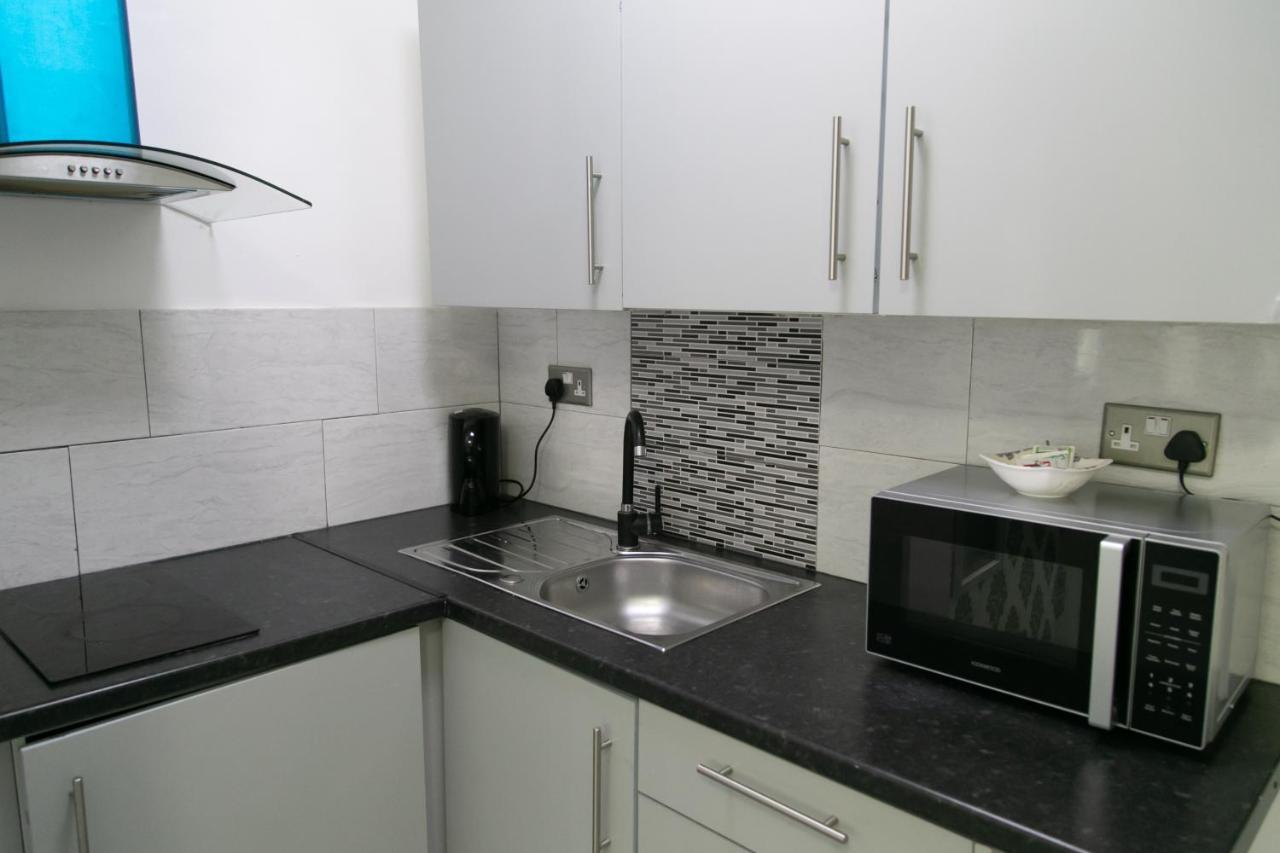 Hills View Apartments Manchester Esterno foto