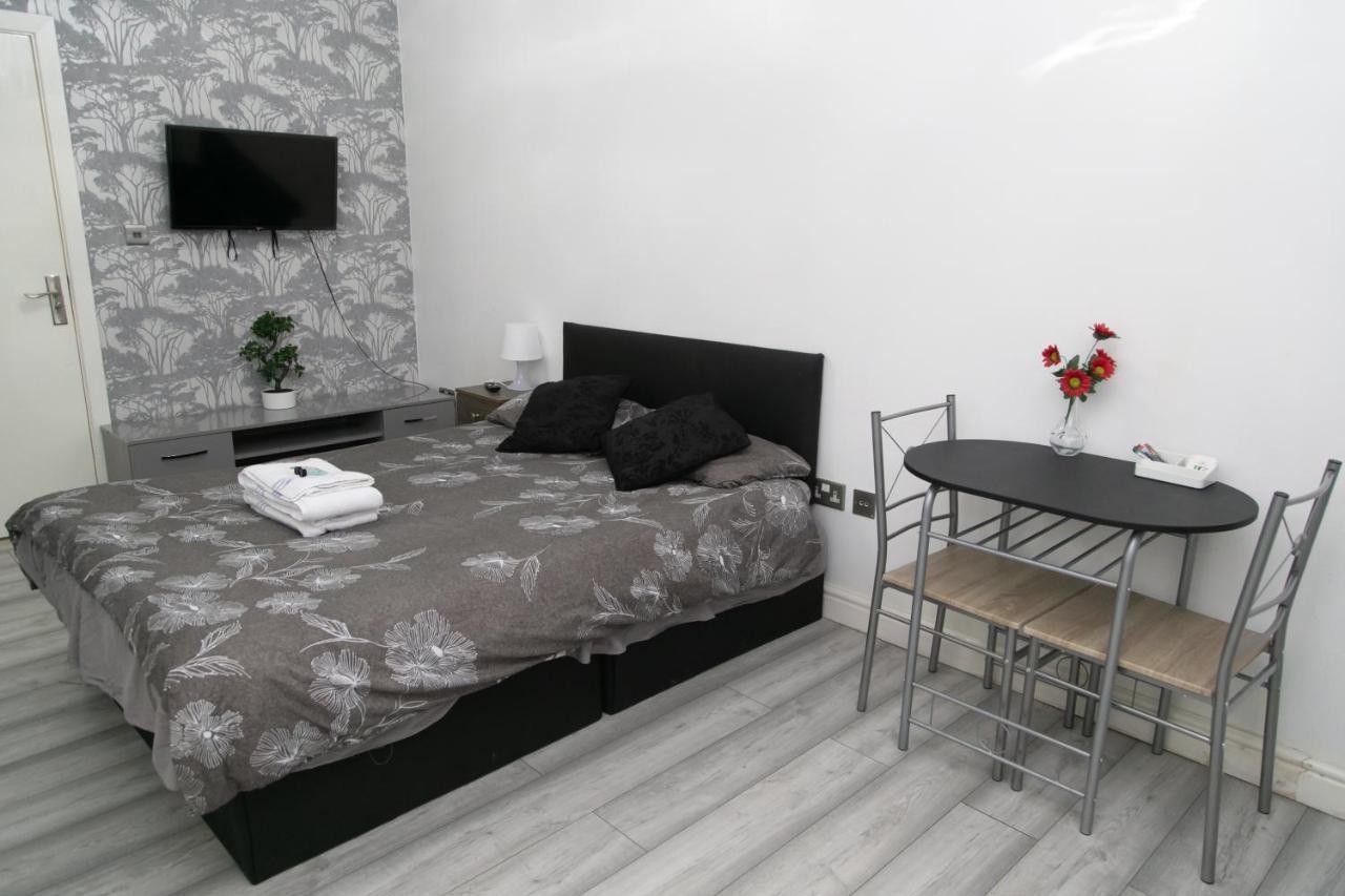 Hills View Apartments Manchester Esterno foto