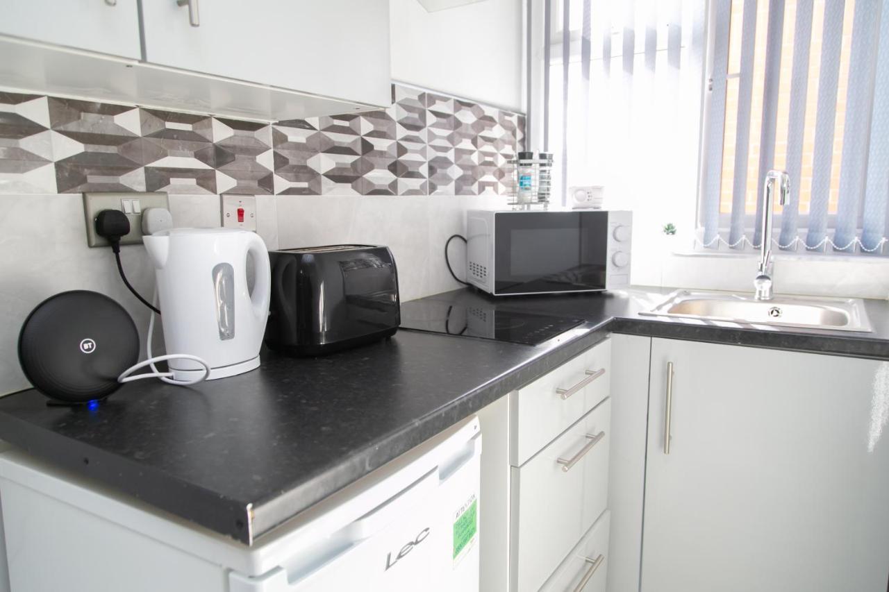 Hills View Apartments Manchester Esterno foto