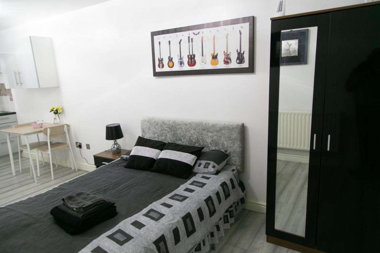 Hills View Apartments Manchester Esterno foto