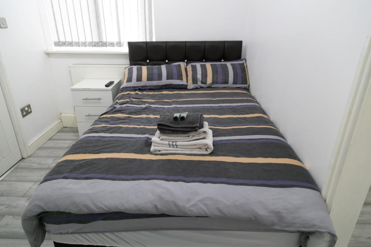 Hills View Apartments Manchester Esterno foto