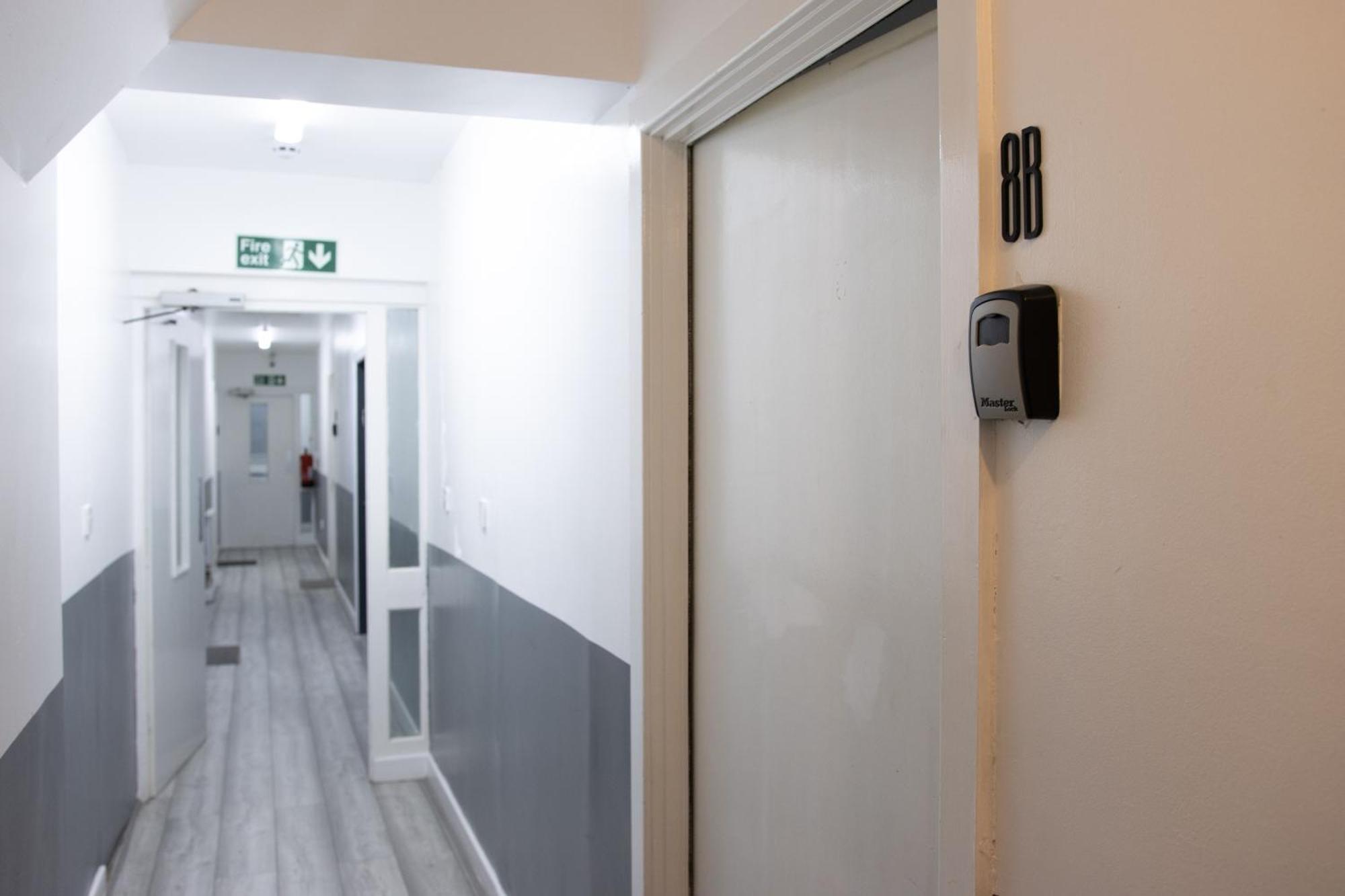 Hills View Apartments Manchester Esterno foto